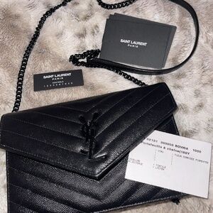 YSL BAG WITH CHAIN